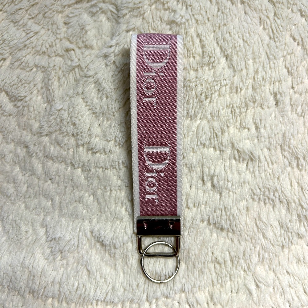 Keychain (Small) - image 1